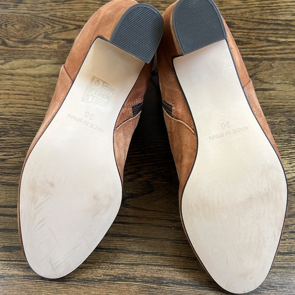 Elise Camel Suede Booties Size 36 (6) - Picture 6 of 7